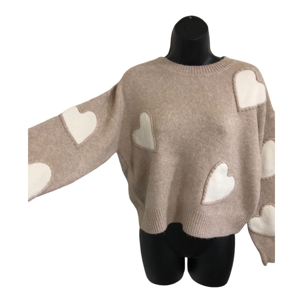 Super cute cozy beige‎ & white heart shaped patchwork sweater size XS brand new